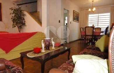 Imagem 3: Casa de Vila com 6 dormitórios em Pinheiros COM RENDIMENTO DE ALUGUEL VIGENTE