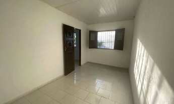 Imagem 2: Vendo na QNM 25 Casa com 3 dormitórios