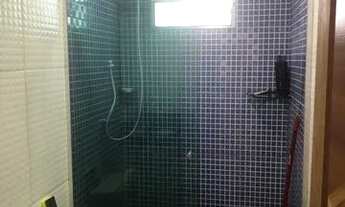 Imagem 5: Portal do Japão / P.10/ atrás da academia Live das torres