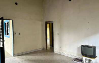 Imagem 6: Fazenda/Sítio/Chácara para venda possui 215 metros quadrados com 3 quartos