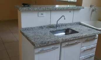 Imagem 3: Apartamento na Vila Xavier com dois dormitórios, sala, cozinha e banheiro