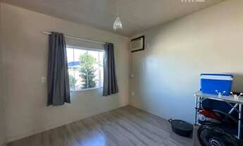 Imagem 6: Casa com 2 dormitórios - Fundos para o rio ( Perequê ) - Centro