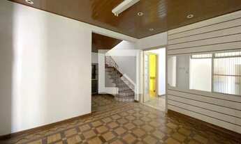 Imagem: Casa à Venda - Lourdes, 3 Quartos, 248