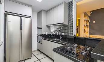 Imagem 11: Sobrado à venda em condomínio, 3 quartos sendo 1 suíte e 1 demi suíte, 2 vagas de garagem