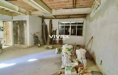 Imagem 6: MÉIER - CASA - Carijós - 3 Quartos - 1 Suíte - 2 Banheiros