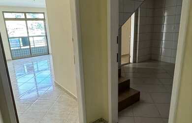 Imagem 2: Alugo cobertura FRENTE no Quintas da Avenida