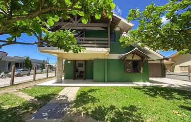 Imagem: Casa à venda com 04 dormitórios sendo