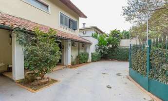 Imagem 3: Casa para venda em Alto de Pinheiros com 4 quartos, sendo 2 suítes , 198m²