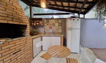 Imagem 6: Casa de condomínio para venda tem 274 metros quadrados com 3 quartos