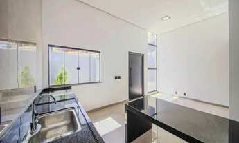 Imagem 3: Uma casa novinha e com quintal no São Pedro para venda