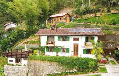 Imagem 3: Casa com 3 quartos em condomínio, Itaipava