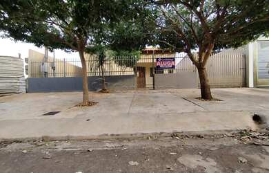 Imagem 2: Dourados - Casa Padrão - Jardim Itália