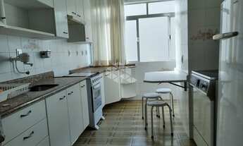 Imagem 6: PORTO ALEGRE - Apartamento Padrão - São João