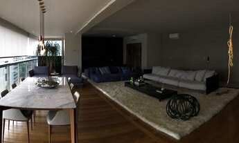 Imagem 3: Apartamento mobiliado para venda com 270 metros quadrados com 2 suítes no Itaim - São Pau