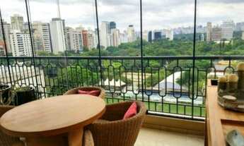 Imagem 2: Fantastico Alto Padrao dentro do Clube Pinheiros, Vista Infinita, á passos do Shop. Iguate