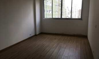 Imagem: Kit ampla ( 2 ambientes) andar alto com