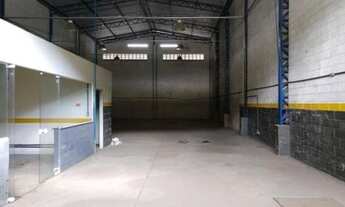 Imagem 2: Galpão para Locação em Itaguaí, Brisa Mar, 2 banheiros, 5 vagas