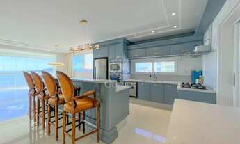 Imagem 2: Apartamento Frente MAR Mobiliado Pé na Areia Sognare 4 suítes Meia praia Itapema