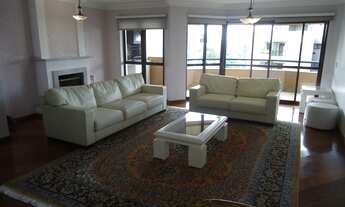 Imagem 2: Cond. Fechado no Panamby: Andar alto, 4 Stes, 4 vagas, 220m² útil, Terraço gourmet + Depós