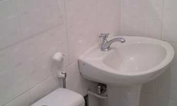 Imagem 6: ALUGO APTO. DE 2 QUARTOS, SALA, COZINHA