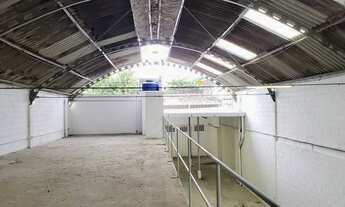 Imagem 3: Galpão/Depósito/Armazém para aluguel e venda tem 700 metros quadrados