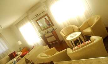 Imagem 6: Lindo apto em Moema 205 metros 4 quartos sendo 3 suítes e com 3 vagas de garagem