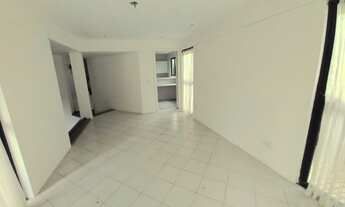 Imagem 7: Casa de condomínio para venda possui 300 metros quadrados com 4 quartos