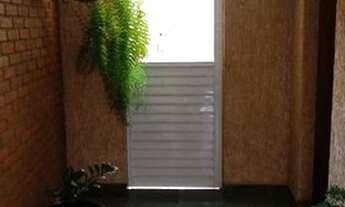 Imagem 7: Vendo sobrado ou permuto por apartamento de 2 dormitórios na região, rua tranquila e segur