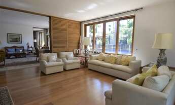 Imagem 5: Casa com terreno espetacular e com projeto do renomado arquiteto Bratke!