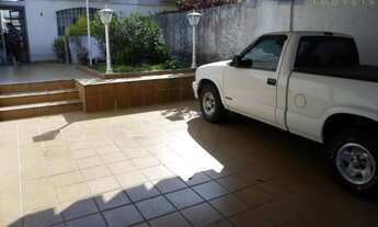 Imagem 2: Sobrado à Venda na Melhor Rua da Cidade Ademar com 3 Dormitórios, Quintal com Jardim e 2 V