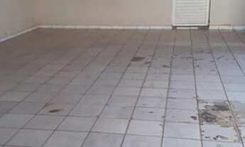 Imagem 4: Vendo na qnm 04 , casa com 2 qts sendo 1 suite mais casa de fundos