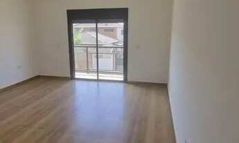 Imagem 7: Casa com piscina pra locação no Portal dos Ipês em Cajamar