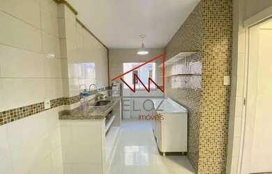 Imagem 4: Varanda com vista verde, area de serviço e dois quartos