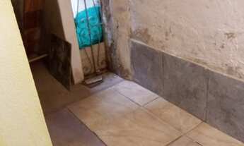 Imagem 3: Aluga-se casa em pequena vila familiar