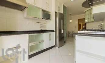 Imagem 6: Apartamento à venda em Centro com 133 m², 3 quartos, 3 suítes, 3 vagas