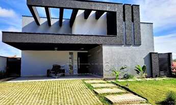 Imagem: Casa de condomínio térrea para venda possui