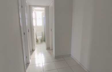 Imagem 4: Alugo apartamento com 03 Quartos, sendo 01 suíte + dependência completa