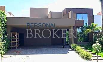 Imagem: Casa de condomínio térrea para venda possui