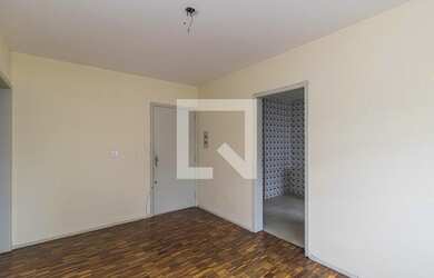 Imagem 3: Apartamento para Aluguel - Petrópolis, 2 Quartos, 61 m2