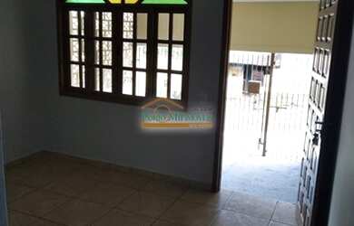 Imagem 5: CASA com 2 dormitórios para alugar com 65m² por R$ 850,00 no bairro São João - CURITIBA