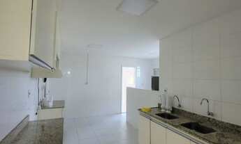 Imagem 4: Alugo Lindo apartamento com 3 suítes, 3 vagas, andar alto no Ed. Village Noblesse