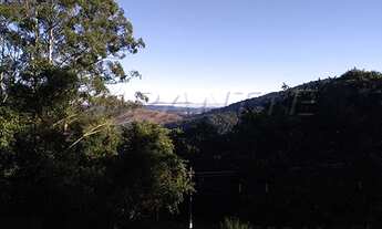 Imagem 4: Casa de condomínio térrea para aluguel e venda possui 220 metros quadrados com 4 quartos