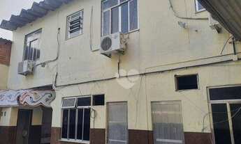 Imagem 6: Casa comercial com 12 salas, cozinha, 4 banheiros, 4 vagas, à venda, 442 m² por R$ 950.00