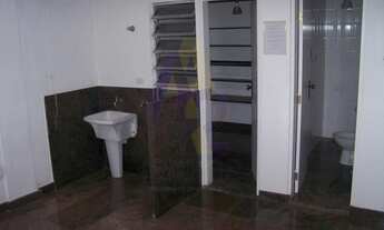 Imagem 5: Apartamento espaçoso de 2 dormitórios com varanda e quintal. Coladinho na Av. Paulista