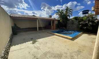 Imagem 6: Casa para venda possui 253 metros quadrados com 3 quartos em Jardim Petrópolis - Goiânia