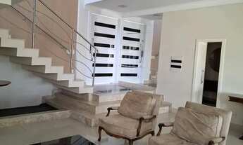 Imagem 3: Sobrado para aluguel tem 360 metros quadrados com 4 quartos em Jardim Itália - Cuiabá - MT