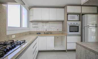 Imagem 6: Elegância e conforto em 125m² no Jardim Europa