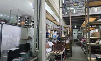 Imagem 3: Prédio Comercial 1200 mts area útil na Vila Formosa , 3 pavimentos 2 entradas para caminhõ