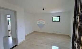 Imagem 4: Sobrado a venda no Xaxim