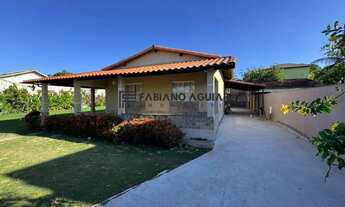 Imagem: Casa em Araruama, 4 quartos ( 1 suíte )